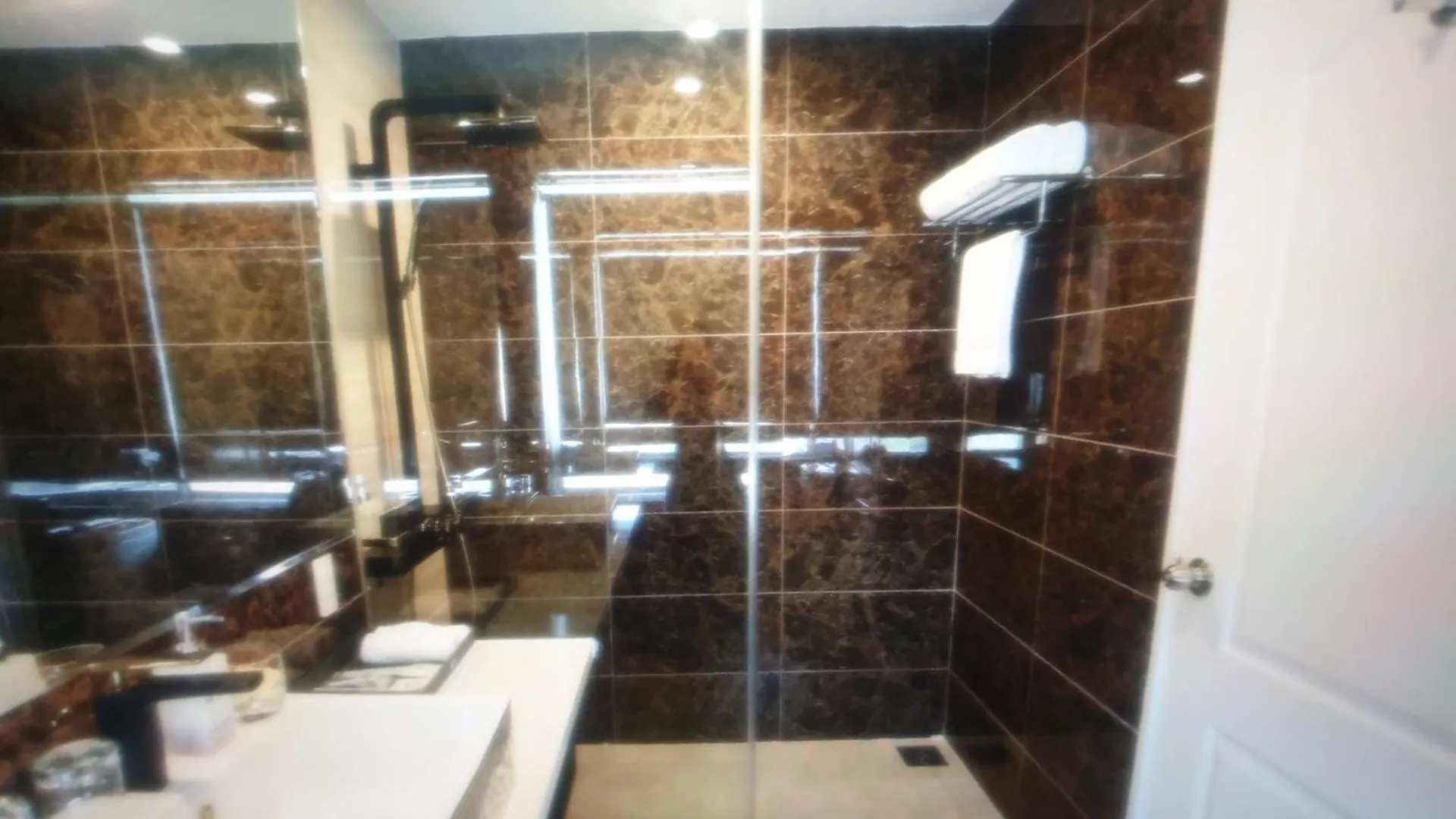 Infinity Pink Hotel Riverview Ντα Νανγκ Ξενοδοχείο ημιδιαμονής
